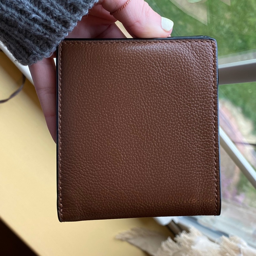 NWOT 😌 Men’s Authentic Coach Bifold Wallet - Picture 4 of 7